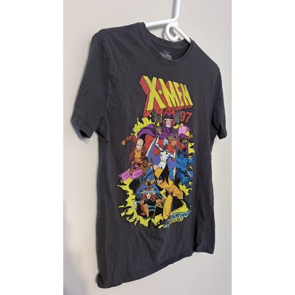 Marvel X-Men '97 Graphic Black T-Shirt Size M Short Sleeve Retro Collection - Picture 2 of 5